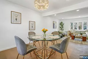 127 E Village Circle, Paramus, NJ 07652 - Photo 11