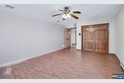 394 Lawton Avenue A #A, Cliffside Park, NJ 07010 - Photo 25