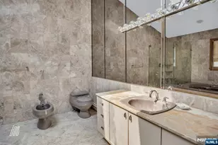 394 Lawton Ave A, Cliffside Park, NJ 07010 - Photo 17