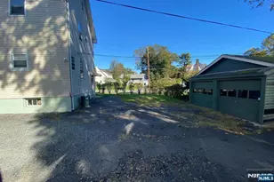 133 Willowdale Ave, Montclair, NJ 07042 - Photo 19