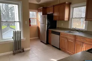 10 Glennon Pl, West Orange Township, NJ 07052 - Photo 5