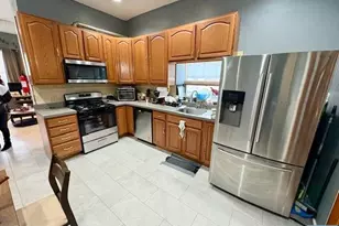 36 Franklin Ave, Nutley, NJ 07110 - Photo 3