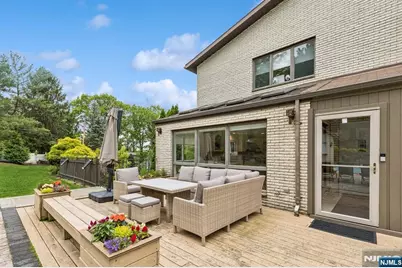 63 Eisenhower Drive, Cresskill, NJ 07626 - Photo 45