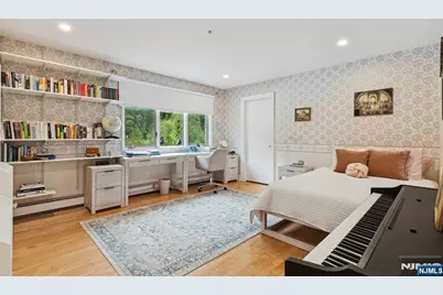 63 Eisenhower Drive, Cresskill, NJ 07626 - Photo 31