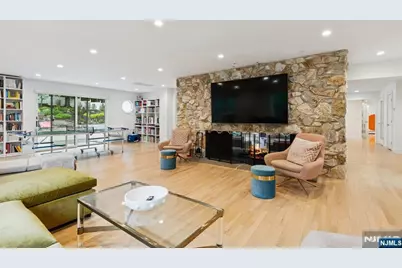 63 Eisenhower Drive, Cresskill, NJ 07626 - Photo 17