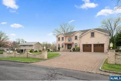 172 Briarheath Lane, Clark Township, NJ 07066 - Photo 35