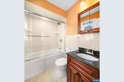 9 15th Avenue, Elmwood Park, NJ 07407 - Photo 9