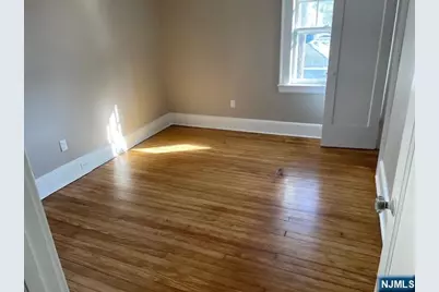 39 Hawthorne Street, Rutherford, NJ 07070 - Photo 9