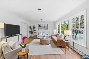 5 Michele Ct, Cresskill, NJ 07626 - Photo 9