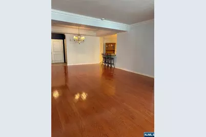 6208 Harcourt Road, Clifton, NJ 07013 - Photo 5