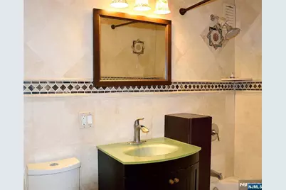 2200 N Central Road 15E #15E, Fort Lee, NJ 07024 - Photo 15