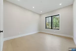 121 Engle St, Cresskill, NJ 07626 - Photo 25