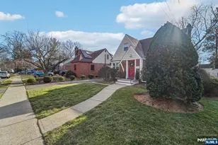15 Dunn Pl, Dumont, NJ 07628 - Photo 3
