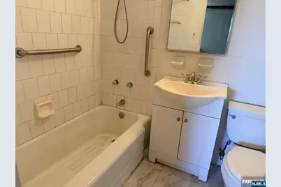 2 Horizon Road 1030 #1030, Fort Lee, NJ 07024 - Photo 11