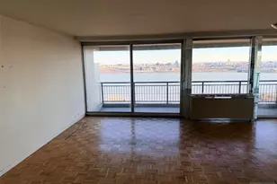 2 Horizon Road 1030, Fort Lee, NJ 07024 - Photo 5