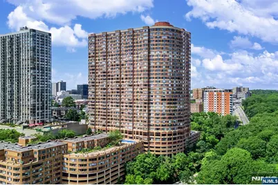 100 Old Palisade Road 914 #914, Fort Lee, NJ 07024 - Photo 1