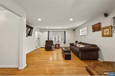 15 Inwood Street, Clifton, NJ 07011 - Photo 5