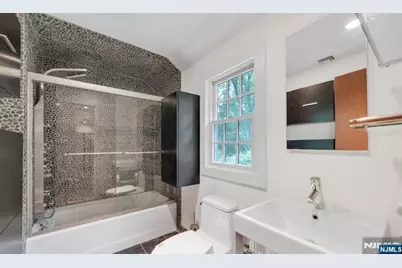 278 Maple Street, Haworth, NJ 07641 - Photo 27