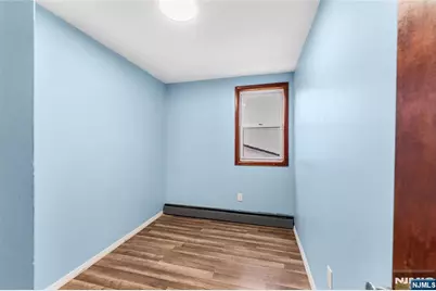 58 Van Buren Street, Newark, NJ 07105 - Photo 15