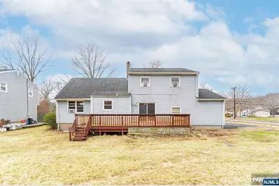 229 Edwards Road, Morris Township, NJ 07054 - Photo 7