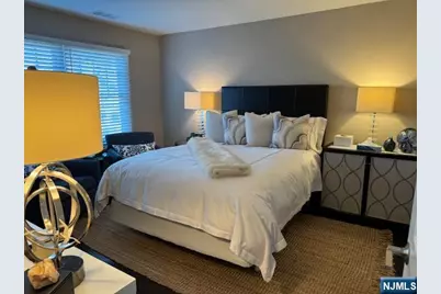 50 Grand Cove Way G50 #G50, Edgewater, NJ 07020 - Photo 19