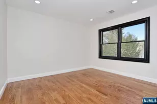 21 E Clinton Ave, Bergenfield, NJ 07621 - Photo 29