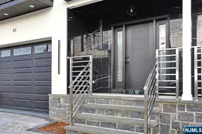 21 E Clinton Avenue, Bergenfield, NJ 07621 - Photo 3