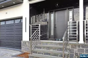 21 E Clinton Ave, Bergenfield, NJ 07621 - Photo 3