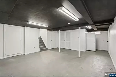 8 Elk Avenue, Dover, NJ 07801 - Photo 19