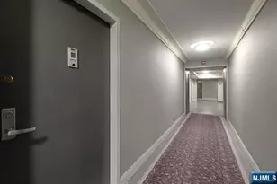 6040 Blvd East 29N, West New York, NJ 07093 - Photo 9