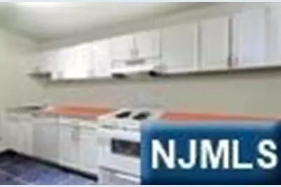 6040 Boulevard East 29N #29N, West New York, NJ 07093 - Photo 5