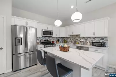 165 Lakeside Road 8 #8, West Milford, NJ 07421 - Photo 9