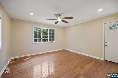 19-23 Prospect Avenue, Fair Lawn, NJ 07410 - Photo 9