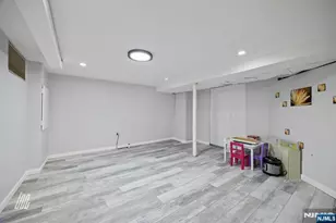 19-23 Prospect Ave, Fair Lawn, NJ 07410 - Photo 17