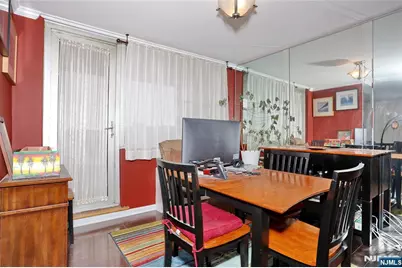 6040 Boulevard 8H #8H, West New York, NJ 07093 - Photo 9