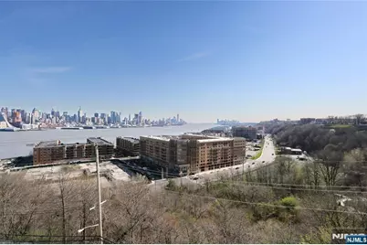 6040 Boulevard 8H #8H, West New York, NJ 07093 - Photo 25