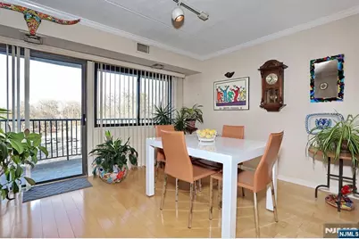 521 Piermont Avenue 403A #403A, River Vale Township, NJ 07675 - Photo 11