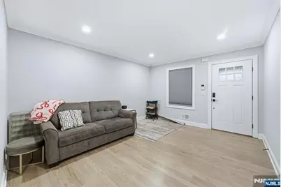 15 Rector Avenue 2 #2, Woodbridge Township, NJ 07095 - Photo 3