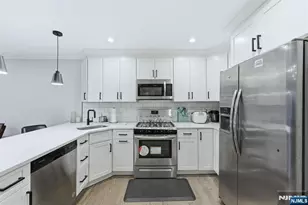 15 Rector Ave 2, Woodbridge Township, NJ 07095 - Photo 5