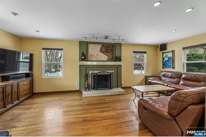 61 Julia Street, Closter, NJ 07624 - Photo 3