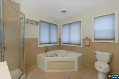 12 Belmont Avenue, Emerson, NJ 07630 - Photo 17