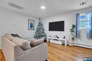 96 15th St, Prospect Park, NJ 07508 - Photo 23