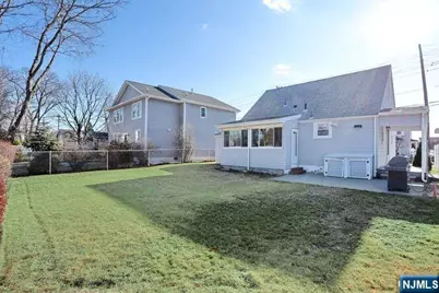 22-09 Arcadia Road, Fair Lawn, NJ 07410 - Photo 27