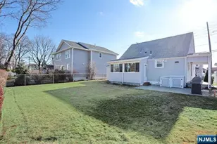 22-09 Arcadia Rd, Fair Lawn, NJ 07410 - Photo 27