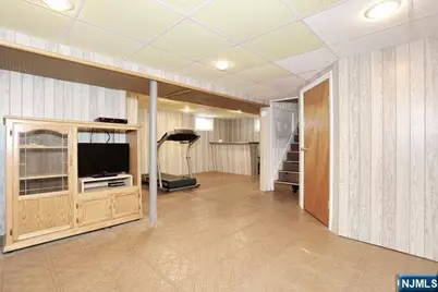 22-09 Arcadia Road, Fair Lawn, NJ 07410 - Photo 17