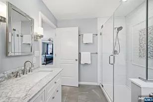 11 Osborne Ct, Mahwah, NJ 07430 - Photo 13