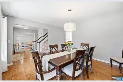 11 Osborne Court, Mahwah, NJ 07430 - Photo 5