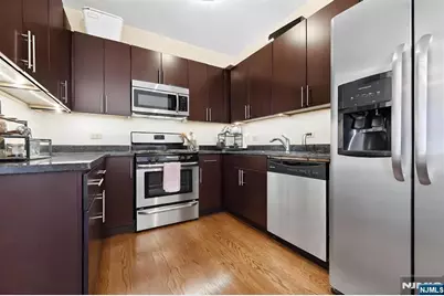 105-107 Broad Street 204 #204, Newark, NJ 07104 - Photo 5
