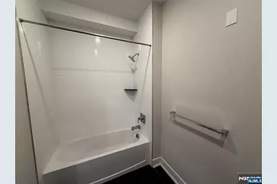 470 Main Street 404 #404, Fort Lee, NJ 07024 - Photo 13