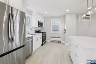 72 Washington Ave, Elmwood Park, NJ 07407 - Photo 11